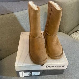 BearPaw Elle short boots